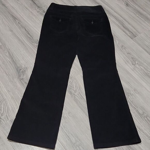 EUC Black Flare Dockers Corduroy Pants - Picture 8 of 8